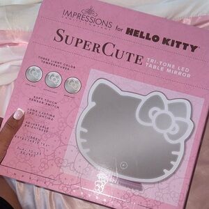 Hello Kitty Tri-Tone LED Table Mirror